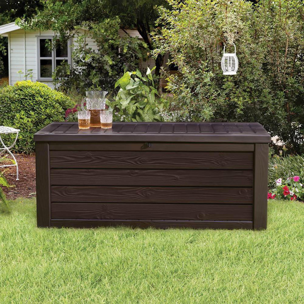 Keter Westwood 150 Gallon Plastic Backyard Outdoor Storage Deck Box for Patio Decor, Furniture Cushions, Garden Tools, & Pool Accessories, Espresso Keter