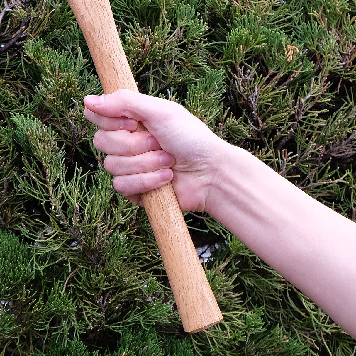 KAKURI Pick Axe for Digging 14-3/4" Garden Pick Mattock Hoe, Heavy Duty Japanese Hand Forged Steel, Pickaxe Tool for Digging, Weeding, Cultivating, KAKURI