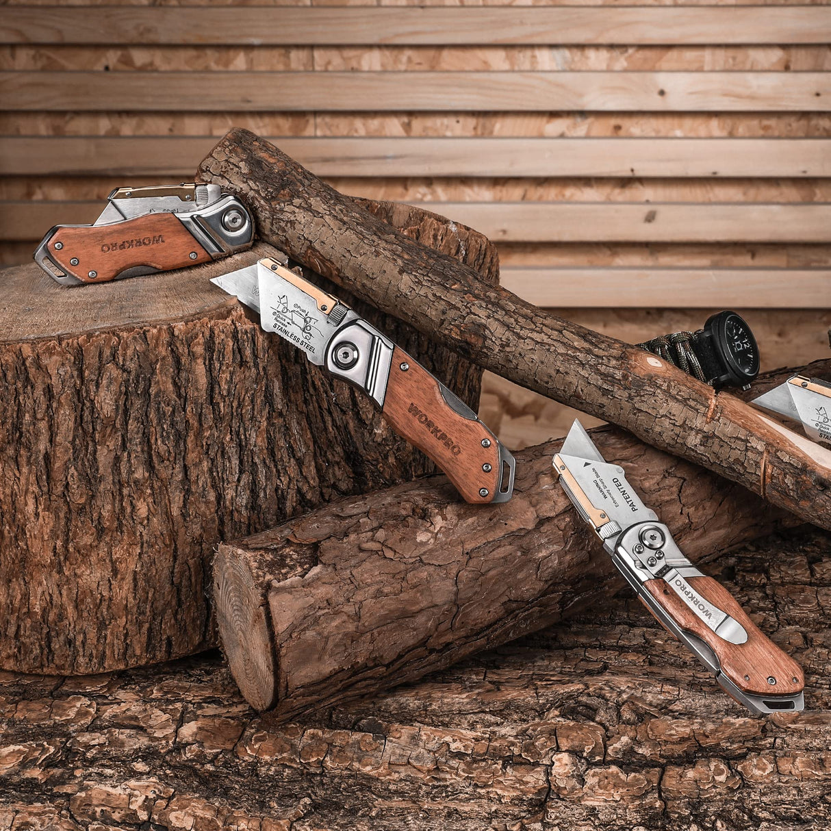 WORKPRO Folding Utility Knife with Belt Clip and Extra 10-piece Blades, Wood Handle Heavy Duty Cutter, Quick-change & Back Lock WORKPRO