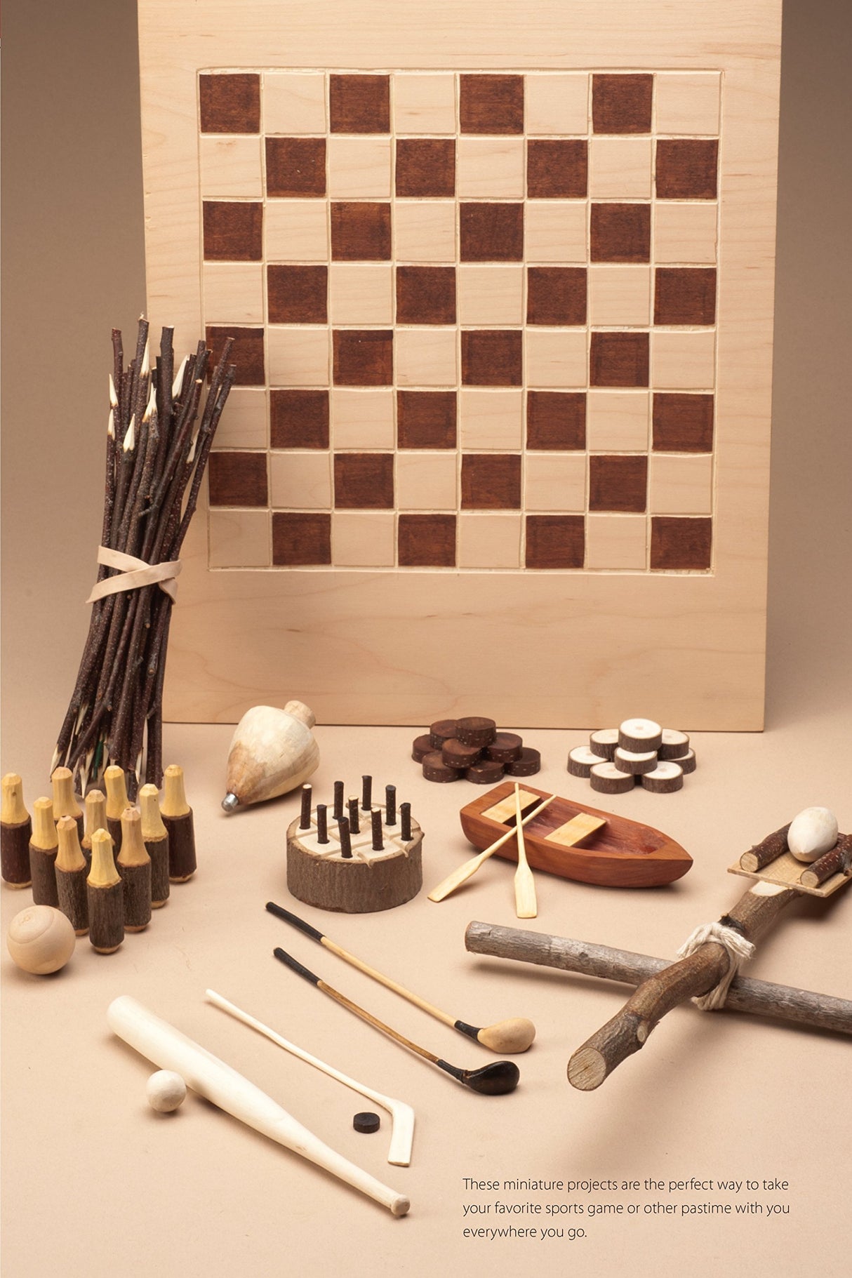 Big Book of Whittle Fun: 31 Simple Projects You Can Make with a Knife, Branches & Other Found Wood (Fox Chapel Publishing) Detailed Instructions & Fox Chapel Publishing