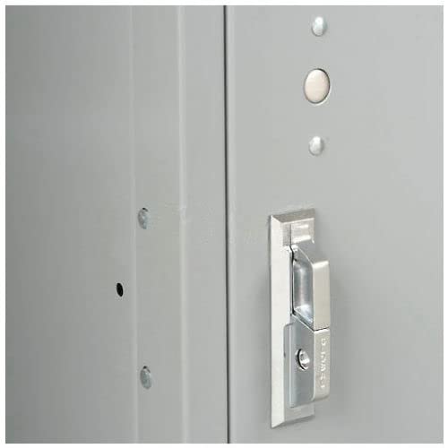 Global Industrial Single Tier Locker, 15x18x72, 3 Door, Ready to Assemble, Gray Global Industrial