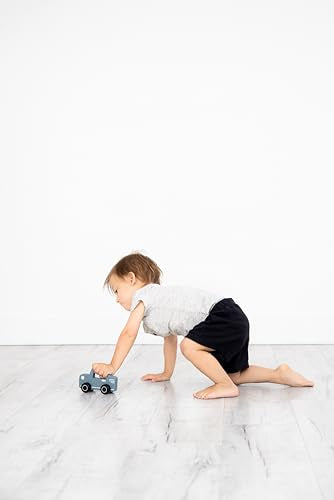 Pearhead Wooden Toy Car, First Easter Gifts, Easter Basket Stuffers Toddler Boys and Girls, Push and Pull Baby and Toddler Toy, Gender-Neutral Push Toy, Baby Girl or Baby Boy Nursery Accessory Pearhead