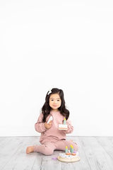 Pearhead Celebration Montessori Birthday Cake Toy Set, Wooden Play Toys for Developmental Learning, Play Kitchen Sets for Toddlers Ages 3+ Years, Pretend Play Food Sets, 14 Piece Wooden Play Toy Set Pearhead