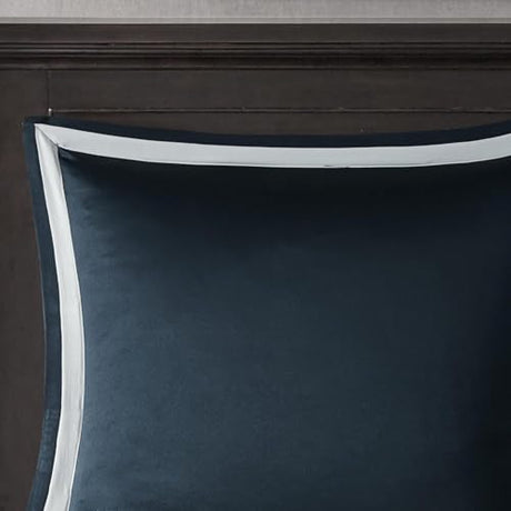 Madison Park Odette Cozy Comforter Set Jacquard Damask Medallion Design - Modern All Season, Down Alternative Bedding, Shams, Decorative Pillows, King(104 in x 92 in), Navy 8 Piece Madison Park