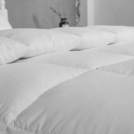 ACCURATEX Duvet Insert Super Queen Comforter 98x98- Fluffy Down Alternative Fill Hotel Collection Comforter,Lightweight Soft All Season Duvet Insert with Corner Tabs - Machine Washable,White ACCURATEX
