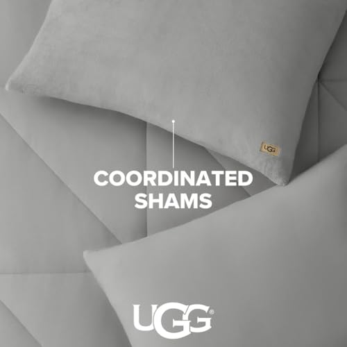 UGG Full/Queen Comforter Set – 3 Piece Luxury Reversible Plush Queen Bed Set with Down Alternative Fill, Soft Comforter Bedding Set with 2 Queen Shams for Home & Bedroom Decor, Seal Gray (Corey) UGG