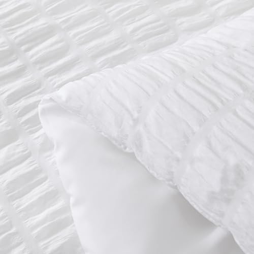 AveLom Seersucker King Comforter Set (104x90 inches), 3 Pieces - 100% Soft Washed Microfiber Lightweight Comforter with 2 Pillowcases, All Season Down Alternative Comforter Set for Bedding, White AveLom