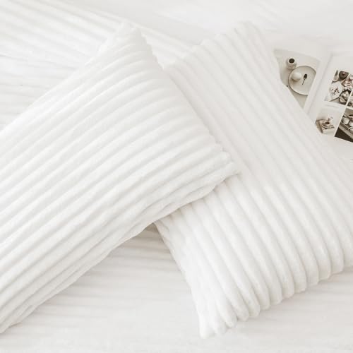 Andency Fluffy Queen Comforter Set, Super Soft White Comforters Queen Size, Winter Warm Fleece Faux Fur Bedding Set, Luxury Plush Fuzzy Bed Set 3 Pieces (1 Shaggy Comforter, 2 Pillowcases) Andency