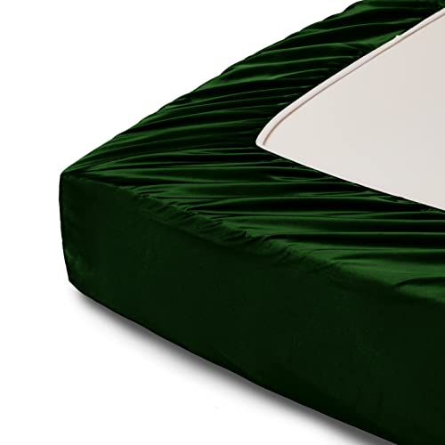 Horbaunal 6 Piece Satin Sheet Set Queen Size Luxury Silky & Soft Emerald Green Satin Queen Bed Sheet Set with 16" Deep Pocket, 1 Fitted Sheet, 1 Flat Sheet, 4 Pillowcases Horbaunal