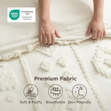 Bedsure Boho Tufted White Comforter Set Queen Size, GentleSoft™ 3 Pieces Boho Farmhouse Decor Bedding, Exquisite Shabby Chic Bedding for All Seasons, 1 Bed Comforter, 2 Pillow Shams, 90x90 Inches Bedsure
