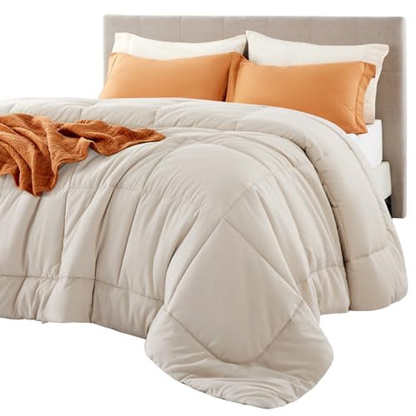Bedsure Comforter Duvet Insert - Quilted Comforters Queen Size, All Season Duvet, GentleSoft Down Alternative Bedding, with 8 Tabs, Gifts for Women/Men, Linen, Queen 88 x 88 Inches Bedsure