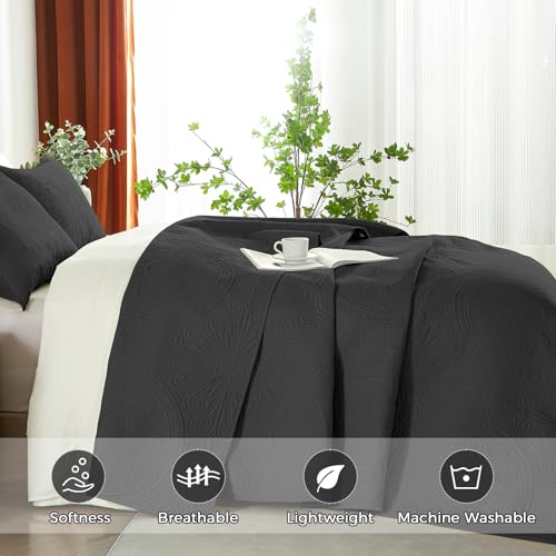 WURUIBO King/Cal King Quilt Set Black,Ultrasonic Embossed Bedspread, Lightweight Microfiber Coverlet, Modern Thin Bedding Set for All Season, 3 Piece(1 Quilt,2 Pillow Shams) WURUIBO