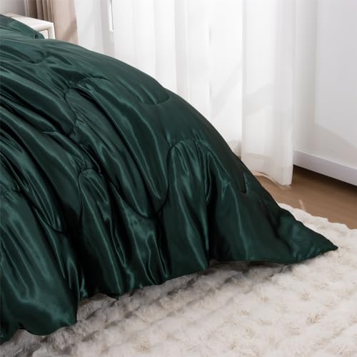 A Nice Night Satin Silky Soft Quilt Sexy Luxury Super Soft Microfiber Bedding Comforter Set Full/Queen, Light Weighted (Blackish Green, Queen) A Nice Night