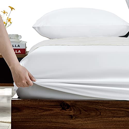 FreshCulture King Fitted Sheets, Bulk Pack of 6, Deep Pocket, Soft Microfiber Bottom Sheets for Home, Salons, Hotels, King Size Fitted Sheets Only (White) FreshCulture