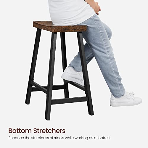 VASAGLE Bar Stools, Set of 2 Bar Chairs, Kitchen Breakfast Bar Stools with Footrest, 23.6 Inches High, Industrial in Living Room, Party Room, Rustic VASAGLE