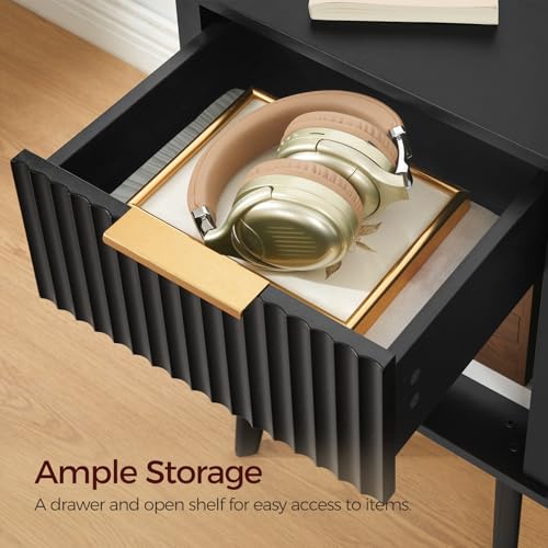 MAHANCRIS End Table, Fluted Night Stand, Modern Side Table, Small Bedside Table with 1 Drawer and 1 Open Compartment, Mid Century Nightstand, for Living Room, Bedroom, Study, Office, Black ETBK6201 MAHANCRIS