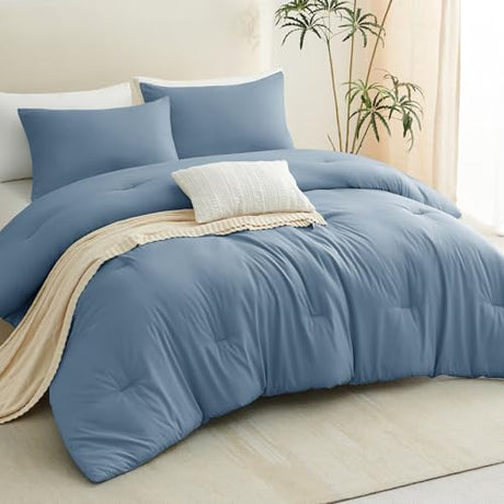 CozyLux Grayish Blue Queen Comforter Set, 3 Pieces Dusty Blue Solid Breathable Quilted Bedding Sets, Luxury Soft Fluffy Bed Set with Down Alternative Comforter All Season (1 Comforter & 2 Pillowcases) CozyLux