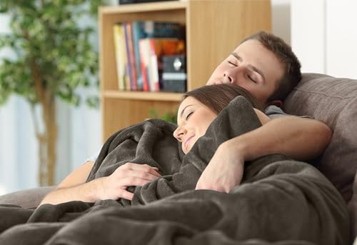 Utopia Bedding Fleece Blanket King Size Brown 300GSM Luxury Fuzzy Soft Anti-Static Microfiber Bed Blanket (90x102 Inch) Utopia Bedding