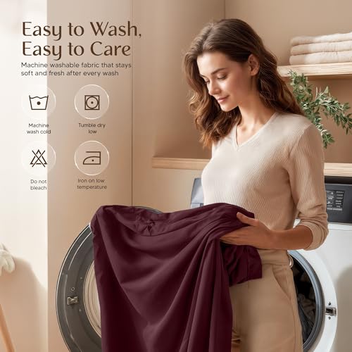 Utopia Bedding Queen Size Sheet Set – 4 Piece Bed Sheets, Soft and Breathable Microfiber, Includes 1 Fitted Sheet, 1 Flat Sheet and 2 Pillowcases – Oeko Tex (Burgundy) Utopia Bedding
