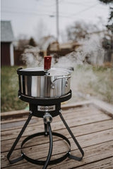 Gas One Aluminum Cooking Pot Deep Fryer with Basket – 10QT Aluminum Fry Pot with Easy Grip Handle – Durable Food Grade Outdoor Fryer with Perforated Strainer Basket – Ideal for Seafood, Chicken Gas One