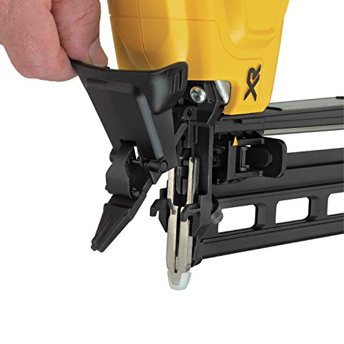 DEWALT 20V MAX* XR Finish Nailer, Straight, 16GA (DCN662B) - WoodArtSupply