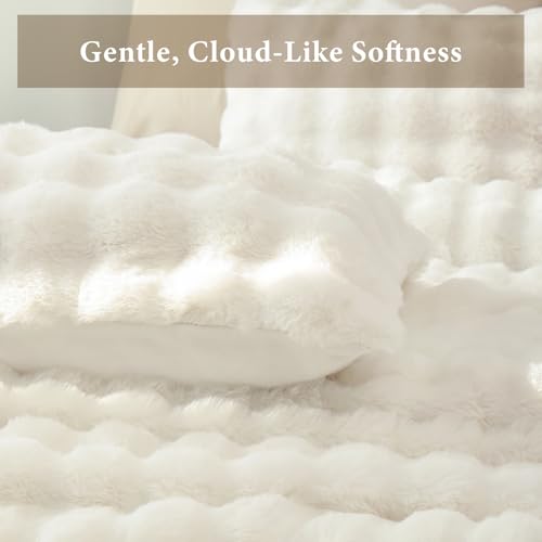 YIKUSH White Comforter Set Full – Ultra Soft & Warm Faux Fur Comforter for Winter, Elegant Fluffy Cream Comforter with Pillowcases, Cozy White Full Bedding Set YIKUSH