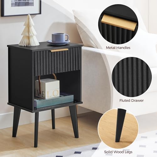 MAHANCRIS End Table, Fluted Night Stand, Modern Side Table, Small Bedside Table with 1 Drawer and 1 Open Compartment, Mid Century Nightstand, for Living Room, Bedroom, Study, Office, Black ETBK6201 MAHANCRIS