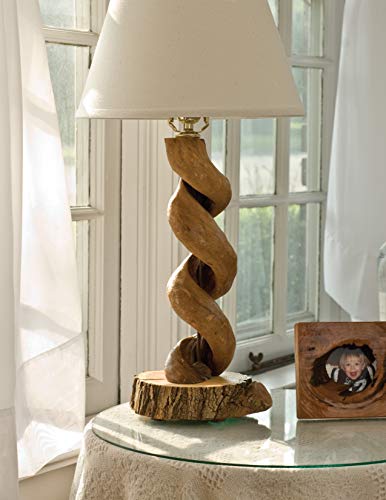 Tree Craft: 35 Rustic Wood Projects That Bring the Outdoors In (Fox Chapel Publishing) Elegant, One-of-a-Kind Decor from Found Wood, Including Lamps, Clocks, Planters, Photo Frames, Games, and More Fox Chapel Publishing