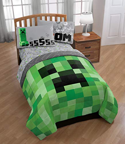Jay Franco Minecraft Creeper 5 Piece Full Bed Set - Includes Reversible Comforter & Sheet Set - Super Soft Fade Resistant Microfiber - (Official Minecraft Product) Jay Franco