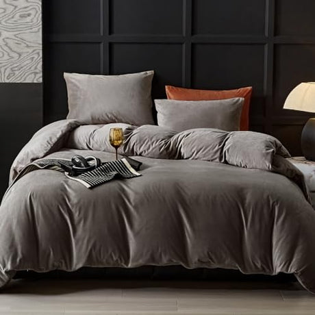 WARMDERN Khaki Flannel Velvet Duvet Cover King Size Duvet Cover Bedding Sets, 3pcs Ultra Soft Luxury Textured Modern Crystal Velvet Duvet Covers with Zipper Closure(Khaki, King) WARMDERN