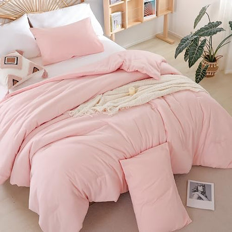 weigelia Pink Comforter Full Size Set – Soft All-Season Bedding with 300GSM Fluffy Microfiber, Includes 2 Matching Pillowcases – Elegant Blush Pink Comforter for Girls, Teens, and Women weigelia
