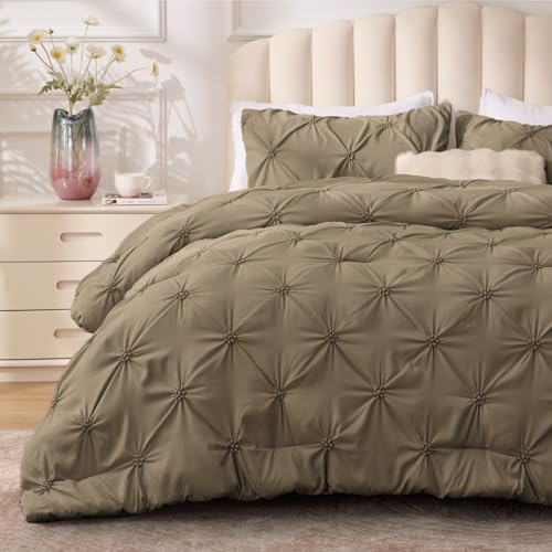 BEDELITE Light Brown Queen Comforter Set - 3 Pieces Boho Pintuck Bedding Comforter Sets, Lightweight Soft & Warm Bed Comforter Queen with 2 Pillowcases for All Season