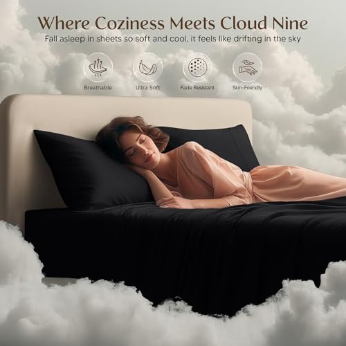 Utopia Bedding Queen Sheet Set – 4 Piece Bed Sheets for Queen Size Bed, Soft and Breathable Microfiber, Includes 1 Fitted Sheet, 1 Flat Sheet and 2 Pillowcases (Black) Utopia Bedding