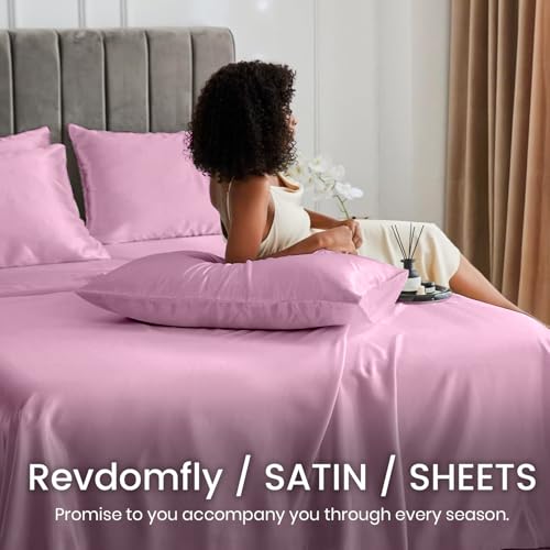 Revdomfly 3 Pcs Twin Size Luxury Silky Soft Pink Satin Sheet Set,1 Premium Moisture Wicking Fitted Sheet Fits Up to 16 Inches Deep Pocket + 1 Flat Sheet + 1 Pillowcases（Pink, Twin） Revdomfly