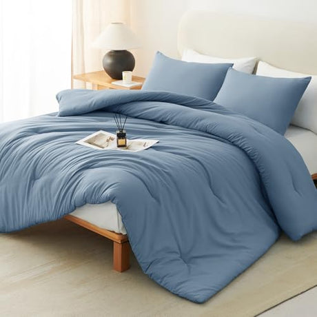 CozyLux Grayish Blue Queen Comforter Set, 3 Pieces Dusty Blue Solid Breathable Quilted Bedding Sets, Luxury Soft Fluffy Bed Set with Down Alternative Comforter All Season (1 Comforter & 2 Pillowcases) CozyLux