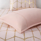 Intelligent Design Raina King/Cal King Comforter Set, Soft Microfiber, Modern Geometric Metallic Bed Set, 5 Pieces College Bedding with 2 Shams, 2 Toss Pillows Blush/Gold Intelligent Design