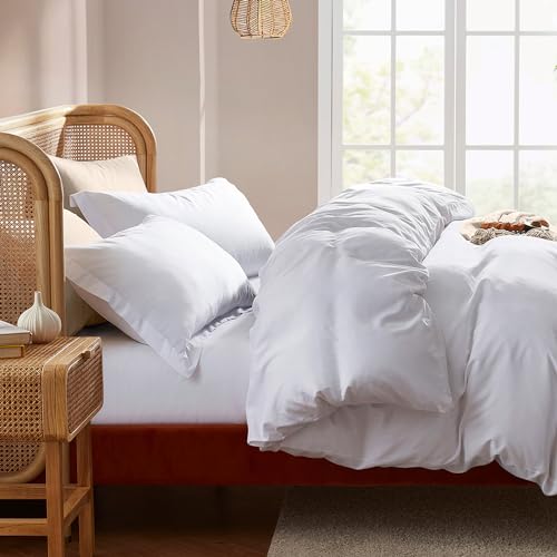 Nestl Full Duvet Cover Set with Comforter Insert - White 4 Piece 80x90 Duvet Cover & 2 Pillow Shams with White Quilted Down Alternative Comforter, Ultra Soft, All Season Nestl
