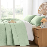 WURUIBO Light Green Quilt Set Queen Size, Embossing Microfiber Full Bedspreads with Pillow Sham, Ligthweight Breathable Thin Coverlet, Reversible Bedding Set for All Season (1 Quilt, 2 Pillow Shams) WURUIBO