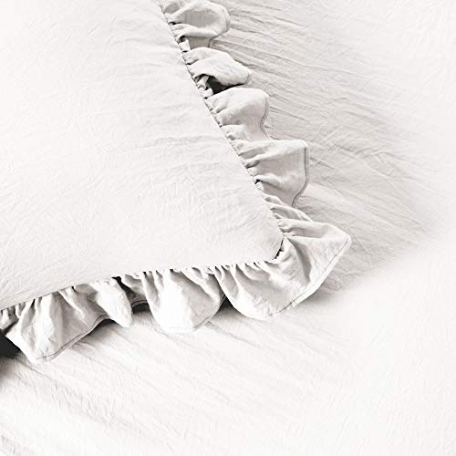 Lush Decor Ruffle Skirt Bedspread Set - 3-Piece Luxurious Farmhouse Bedding - Elegant Ruffle Detail - Timeless Style - Soft Lightweight Sheets - Queen, White Lush Decor