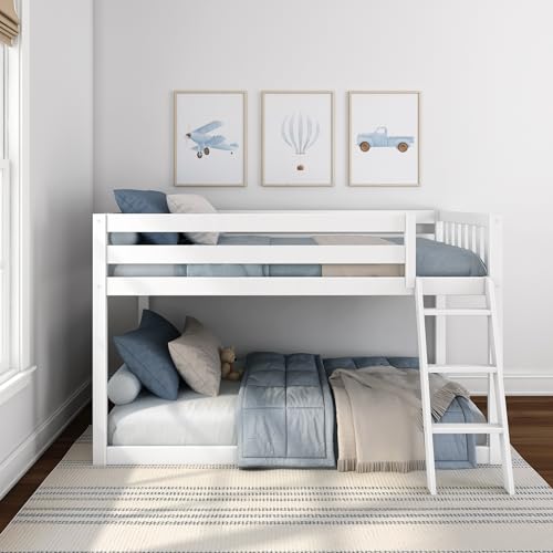 Max & Lily Fundamental Twin Low Bunk Bed, Kids Solid Wood Modern Bed Frame with Strong Wooden Slats, Non-Toxic Finishes, High Weight Capacity, White Max & Lily