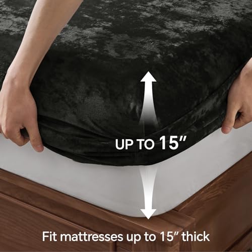 BEDELITE Velvet Fitted Sheet and Pillowcases Set, Luxury Soft Fuzzy Bottom Sheet with Reinforced Elastic Corner Straps, Deep Pocket up to 15 Inch, 1 Fitted Sheet and 2 Pillowcases (Queen, Black) BEDELITE
