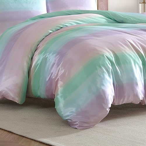 Betsey Johnson - Duvet Cover Set, Super Soft Satin Bedding with Matching Shams, Inside Corner Ties for Secure Fit (Pastel Ombre Purple, Full/Queen) Betsey Johnson