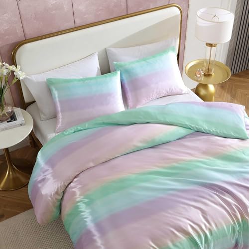 Betsey Johnson - Twin Duvet Cover Set, Smooth Satin Bedding with Matching Sham, Inside Corner Ties for Secure Fit, Dorm Essentials (Pastel Ombre Purple) Betsey Johnson