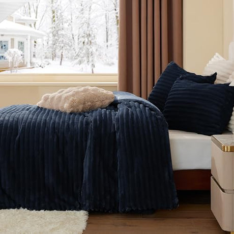 BEDELITE Fleece Queen Comforter Set -Super Soft & Warm Fluffy Navy Blue Bedding, Luxury Fuzzy Heavy Bed Set for Winter with 2 Pillow Cases BEDELITE