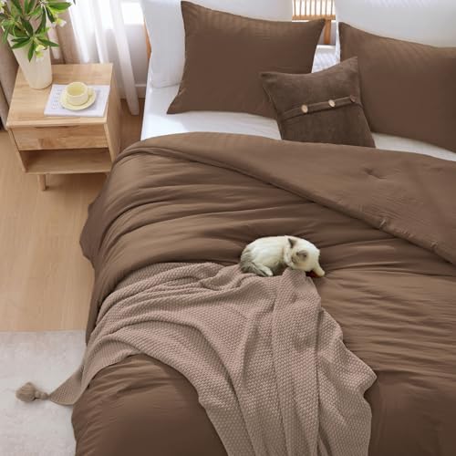 WRENSONGE King Size Comforter Set - 3 Pieces Brown Comforter Prewashed Soft Lightweight for All Seasons,Fluffy Down Alternative Comforter King Size with 2 Pillow Shams WRENSONGE