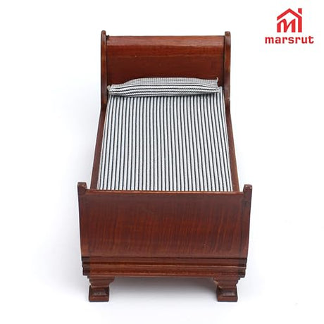 1:12 Scale Doll House Miniature Single Bed with Bedding Fabric & Pillow, Wooden Vintage Victorian European Style Bedroom Furniture Decor Christmas Accessories, Mini Sleigh Bed for 6 Inch Dolls Marsrut