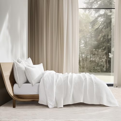 EVERGRACE Velvet Quilt Set King Size, Luxurious Soft Quilted Bedding Sets, Lightweight Velvet Comforter for All Season, Striped Channel Bedspread Coverlet with 2 Shams, Bright White EVERGRACE