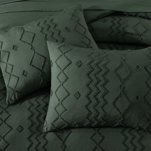 AMBERSPACE Queen Comforter Set Dark Green, Tufted Boho Bedding Farmhouse Bed Set, All Season 7 Pieces Bed in a Bag with Sheets, Pillowcases & Shams AMBERSPACE