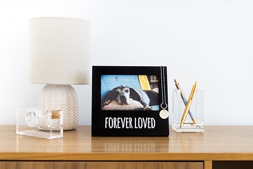 Pearhead Forever Loved Pet Keepsake Picture Frame, Photo Frame for Pet Owners and Dog Lovers, Ideal Memorial Gift for Loss of Dog and Pet Remembrance, Wall Mount And Tabletop Frame, Black