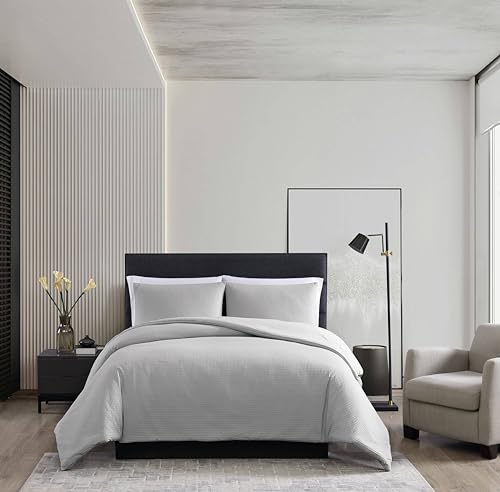 Vera Wang - King Comforter Set, Luxury Bedding Set with Matching Shams, Chic Room Essentials (Illusion Grey, King) Vera Wang